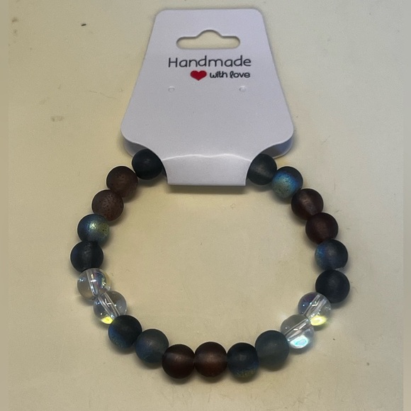 Stone Bead Bracelet Handcrafted - Picture 11 of 13